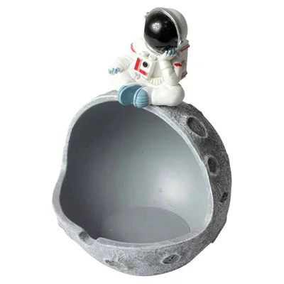 ASHtronaut - Open Moon Ashtray