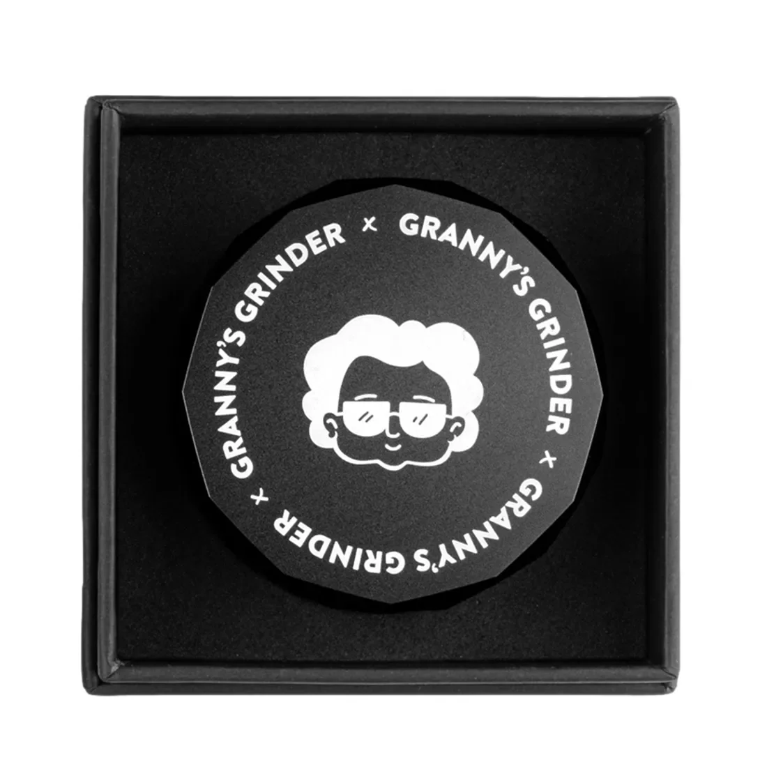 GRANNY'S WEED - Hazy Hex Grinder Black Ø55 - Billede 4