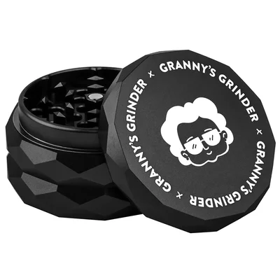 GRANNY'S WEED - Hazy Hex Grinder Black Ø55